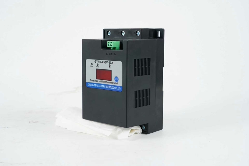 A kondenzátorokkal ellátott összetett kapcsolók használata kapcsoláshoz